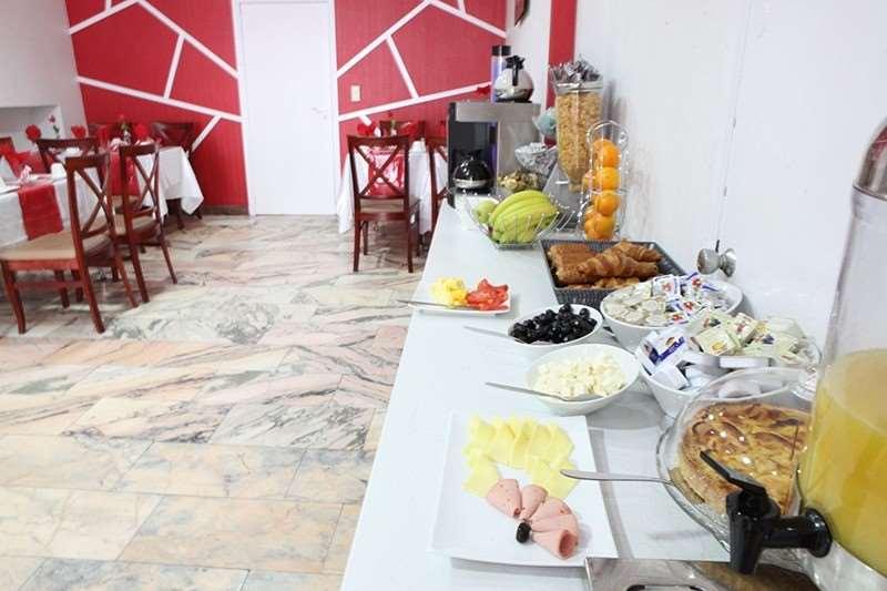 Hotel De France Saint-Gilles Restaurant photo